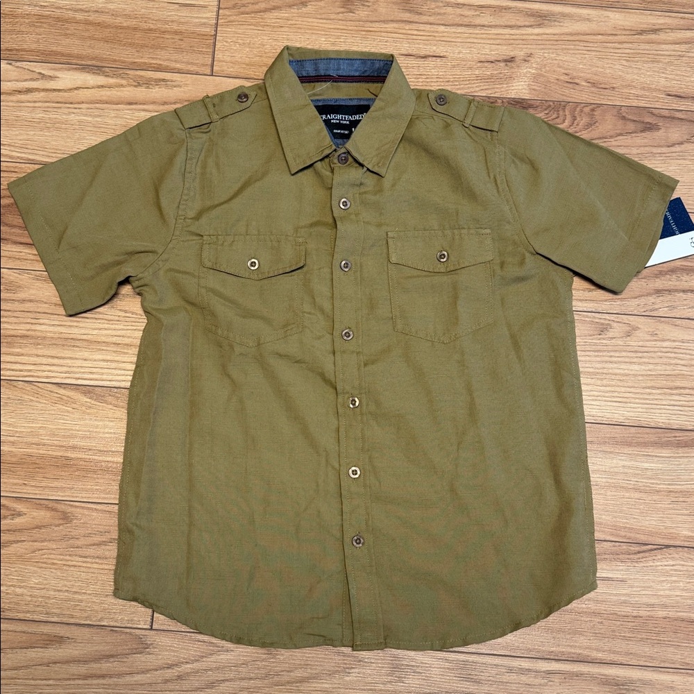 Brand new with tag Size 14/16 Straight Faded Short Sleeve Button Down Shirt